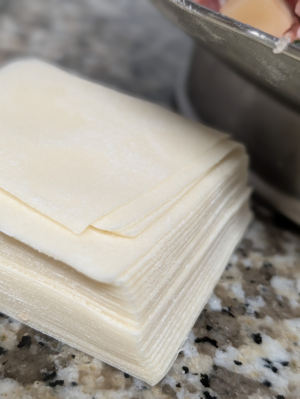 【奉行の見立て】昔ながらのシュウマイ｜極薄0.45mmの皮、その妙技