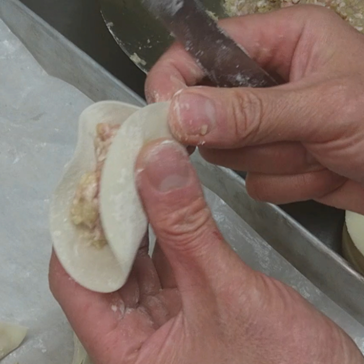 しゅうまい奉行の作業風景